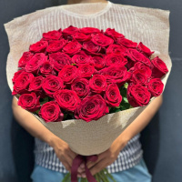 Букет_Красные розы в сетке Букет_Красные розы в сетке