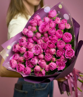 Букет_27 малиновых кустовых пионовидных роз Букет_27 малиновых кустовых пионовидных роз